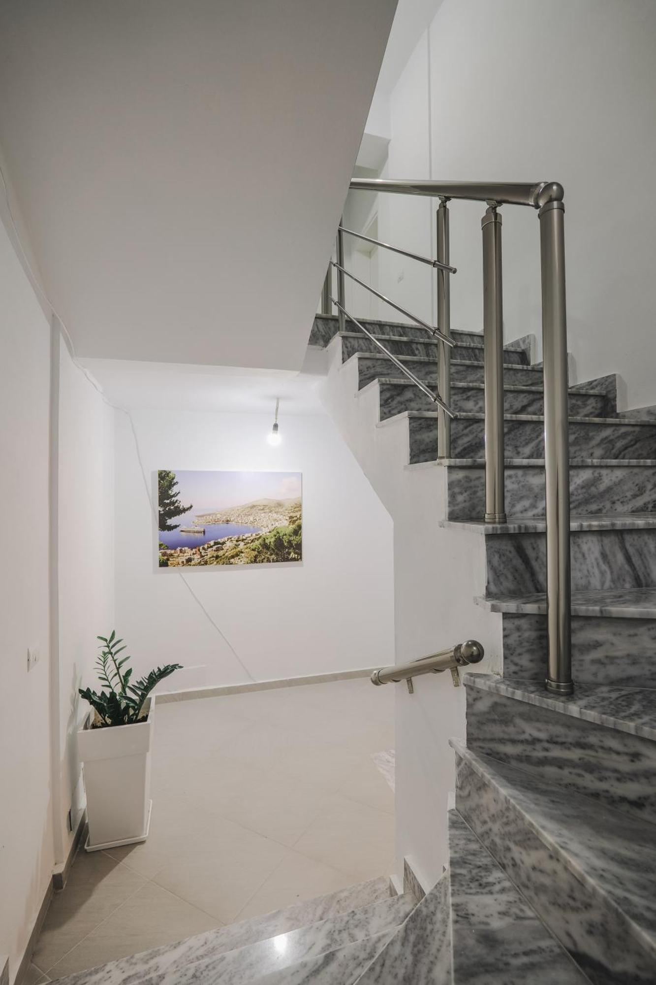Vila Amare Sarande Exterior photo
