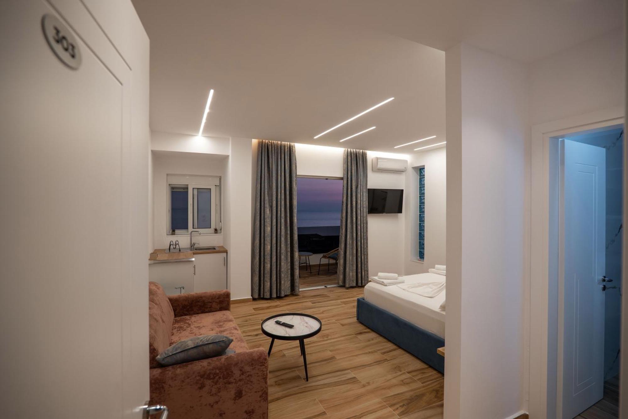 Vila Amare Sarande Exterior photo