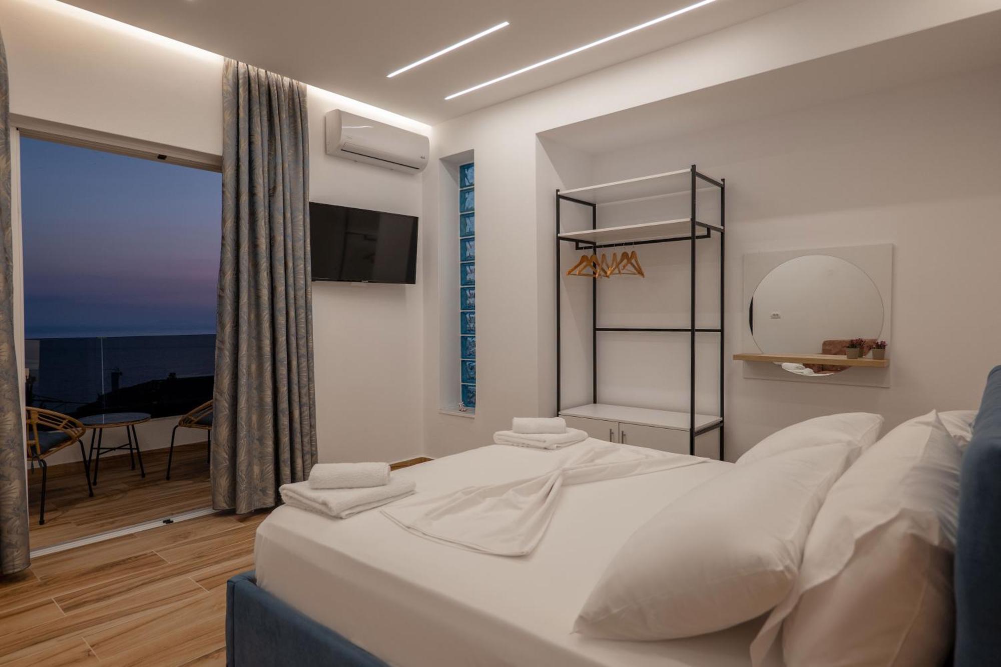 Vila Amare Sarande Exterior photo