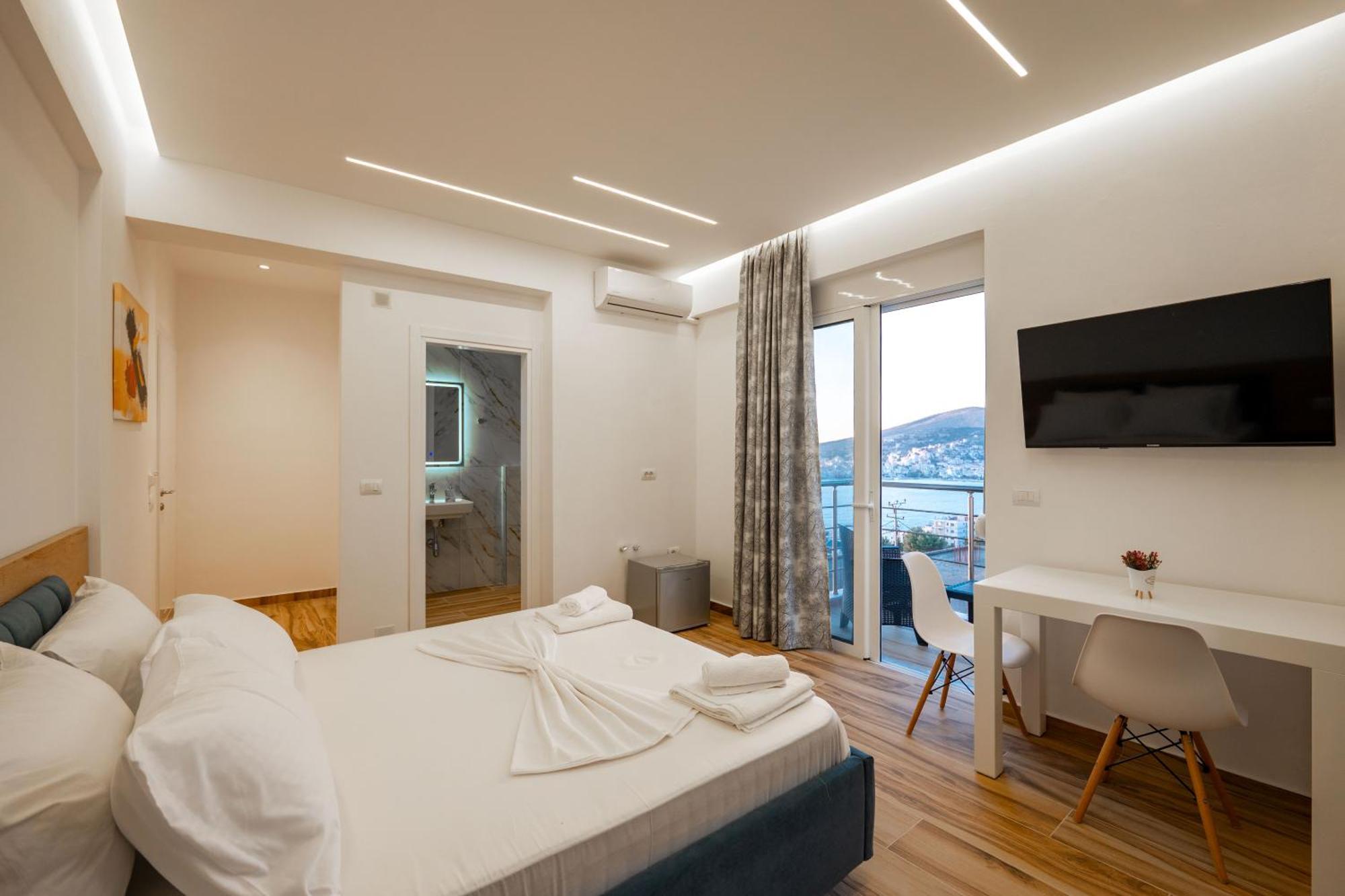 Vila Amare Sarande Exterior photo