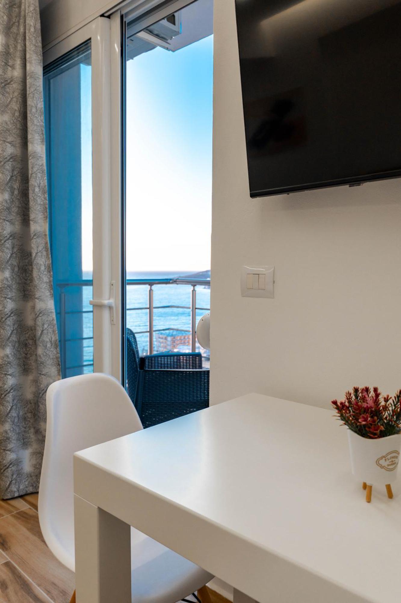 Vila Amare Sarande Exterior photo