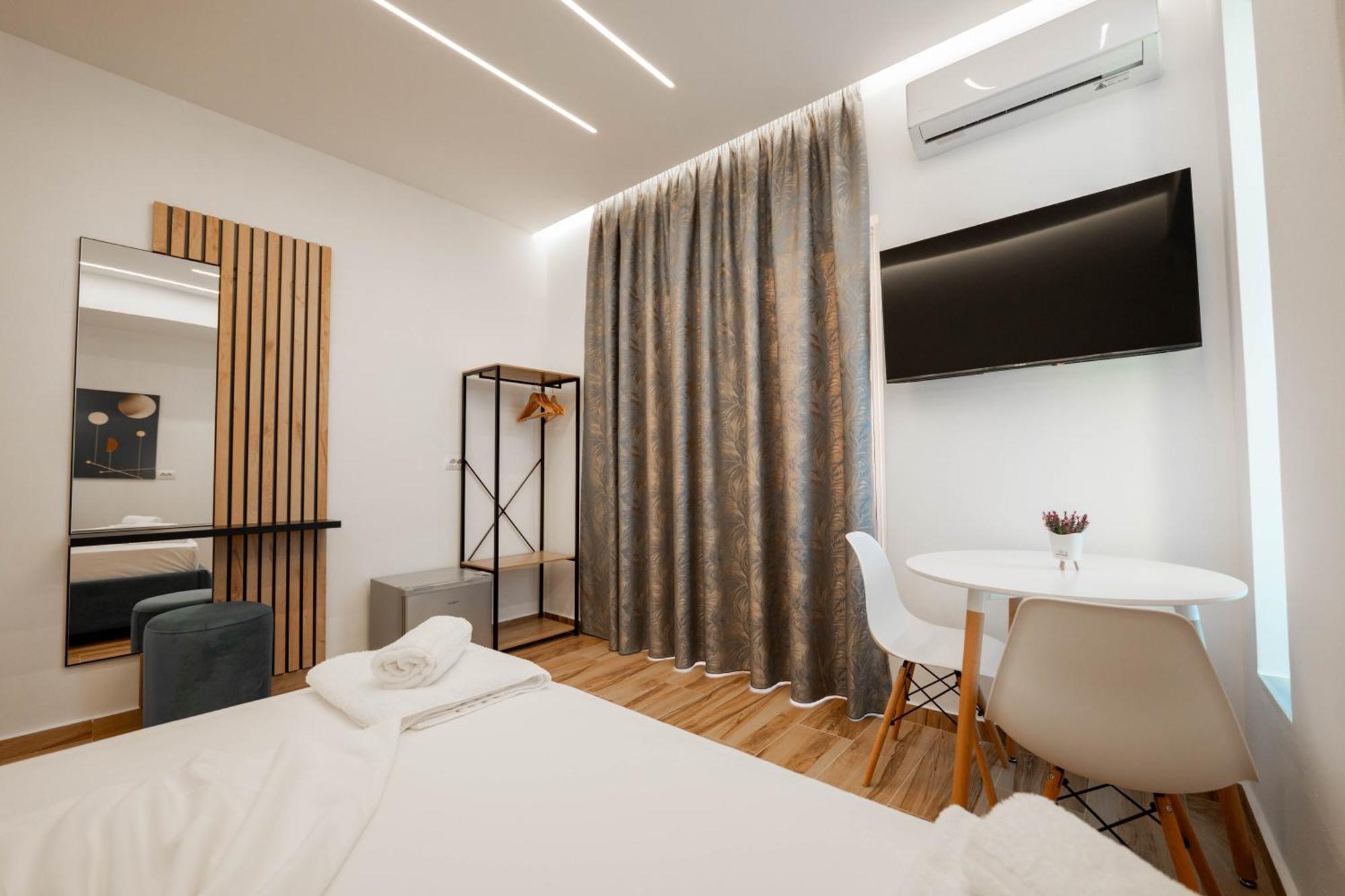 Vila Amare Sarande Exterior photo